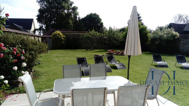 Maison - 143 m² - 5 pièces