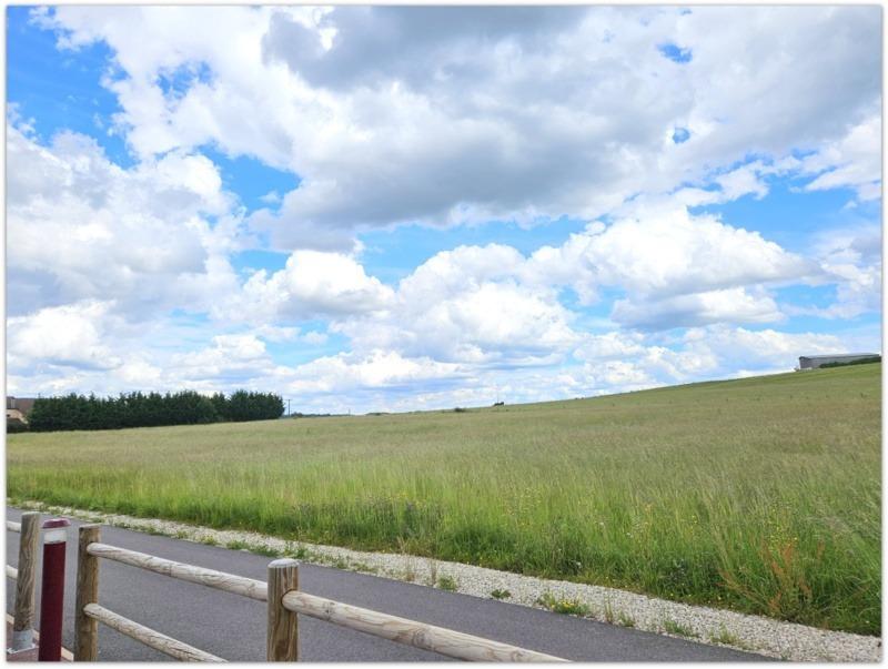 Terrain constructible - 1 897 m²