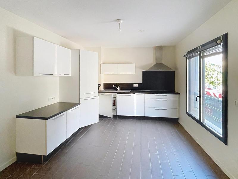 Appartement - 79 m² - 4 pièces