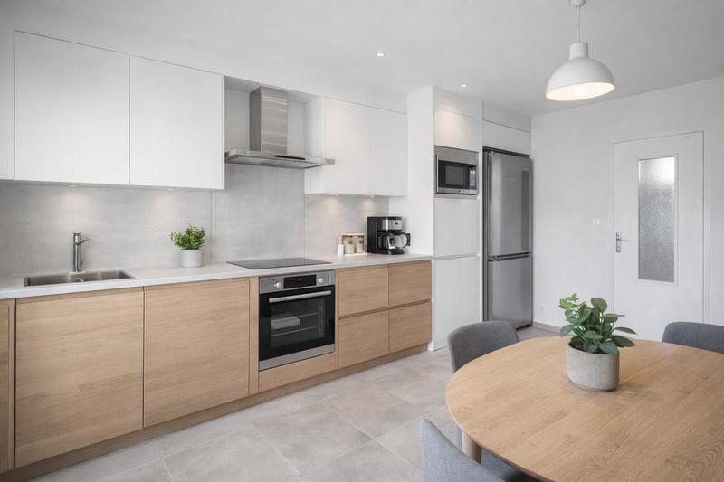 Maison - 100 m² - 5 pièces