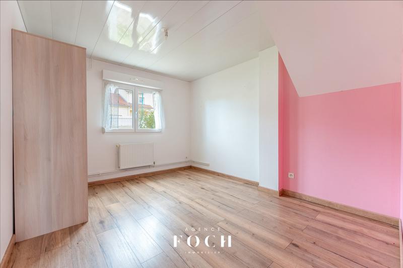 Maison - 147 m² - 7 pièces