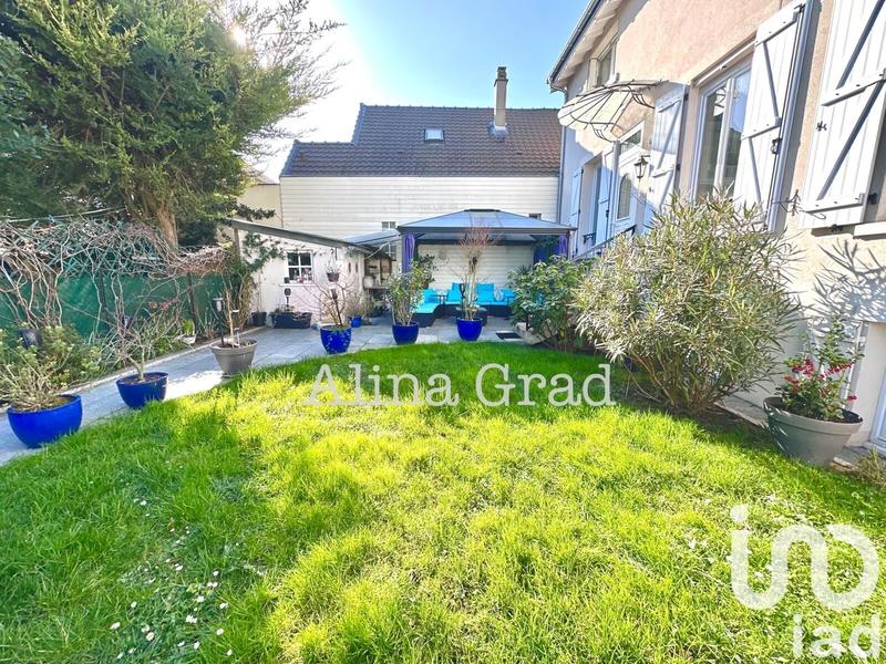 Maison - 122 m² - 7 pièces