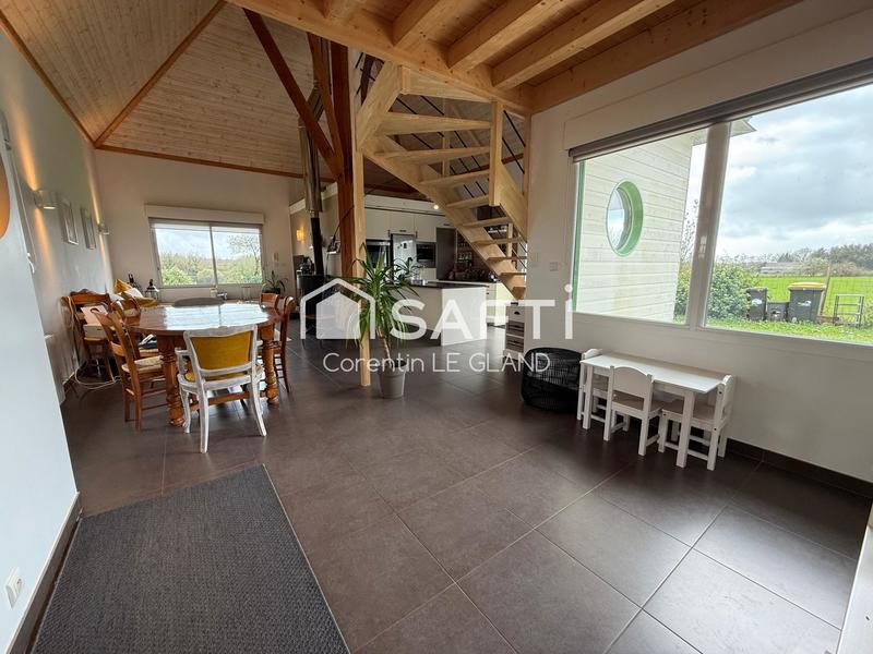 Maison - 120 m² - 6 pièces