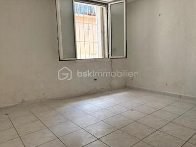 Immeuble - 130 m² - 7 pièces