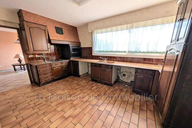 Maison - 101 m² - 5 pièces