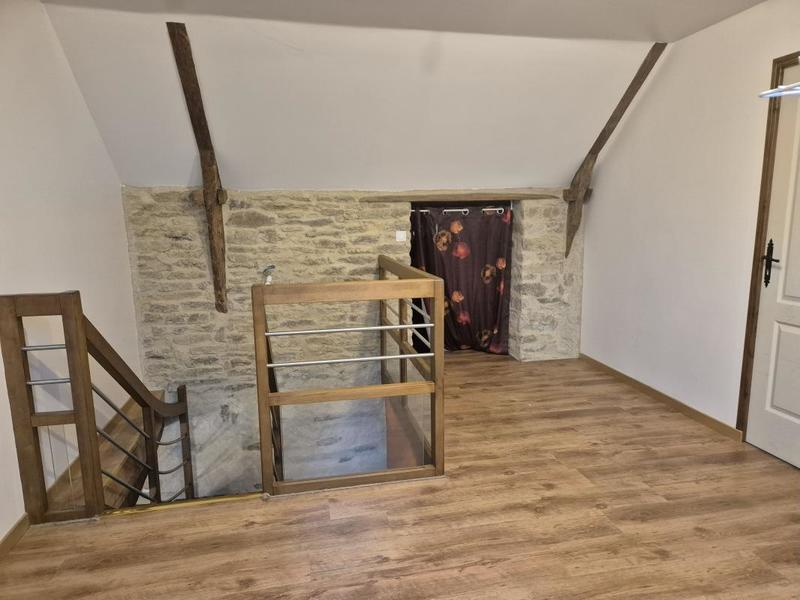 Maison en pierre - 190 m² - 7 pièces