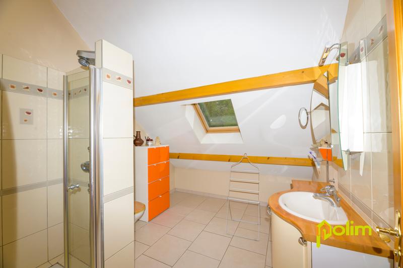 Maison - 186 m² - 6 pièces