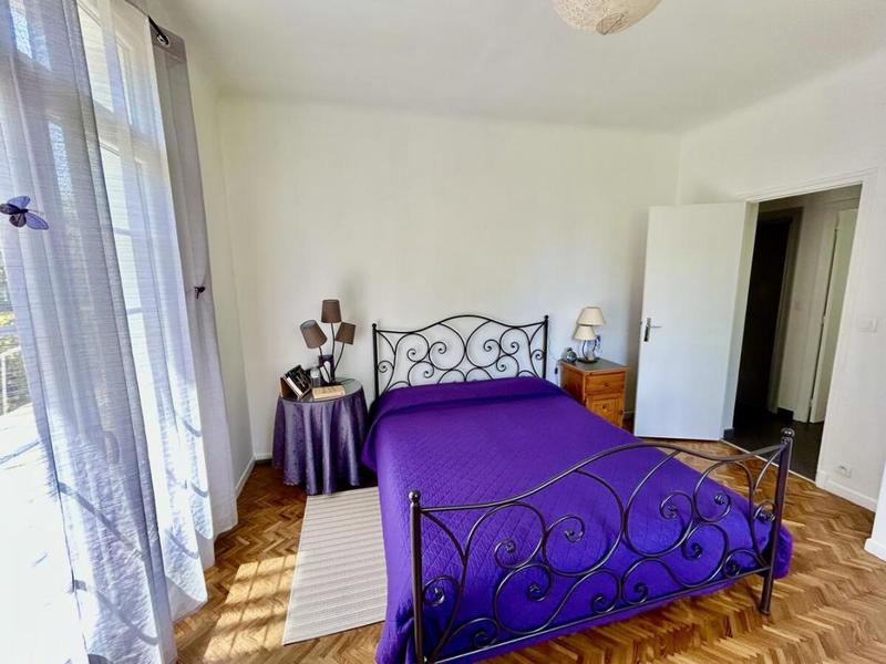 Maison - 224 m² - 6 pièces