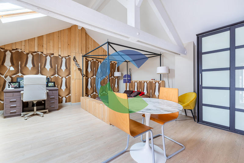 Maison - 175 m² - 7 pièces