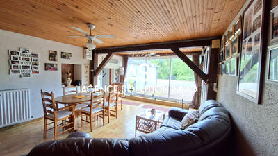 Maison - 170 m² - 7 pièces