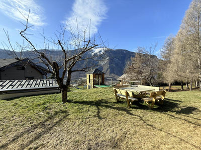 Maison - 185 m² - 5 pièces