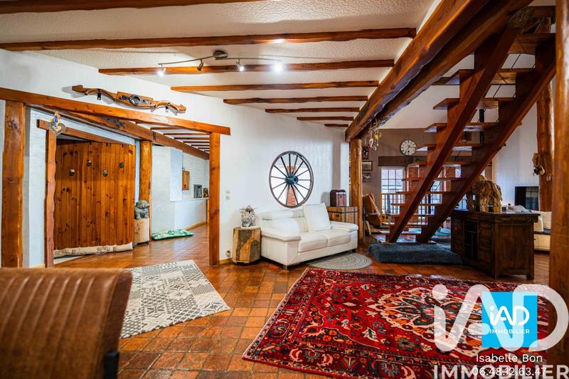 Maison de village - 321 m² - 8 pièces