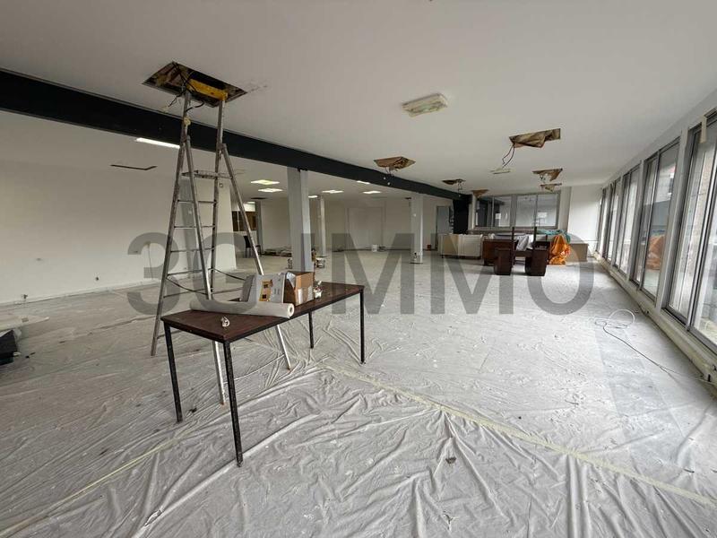 Local commercial - 452 m²