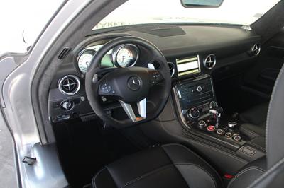 Mercedes Sls Amg Coupe a