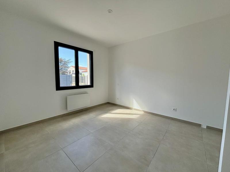 Villa - 80 m² - 4 pièces