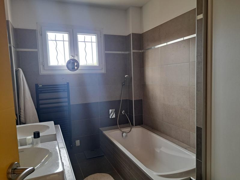 Villa - 155 m² - 6 pièces