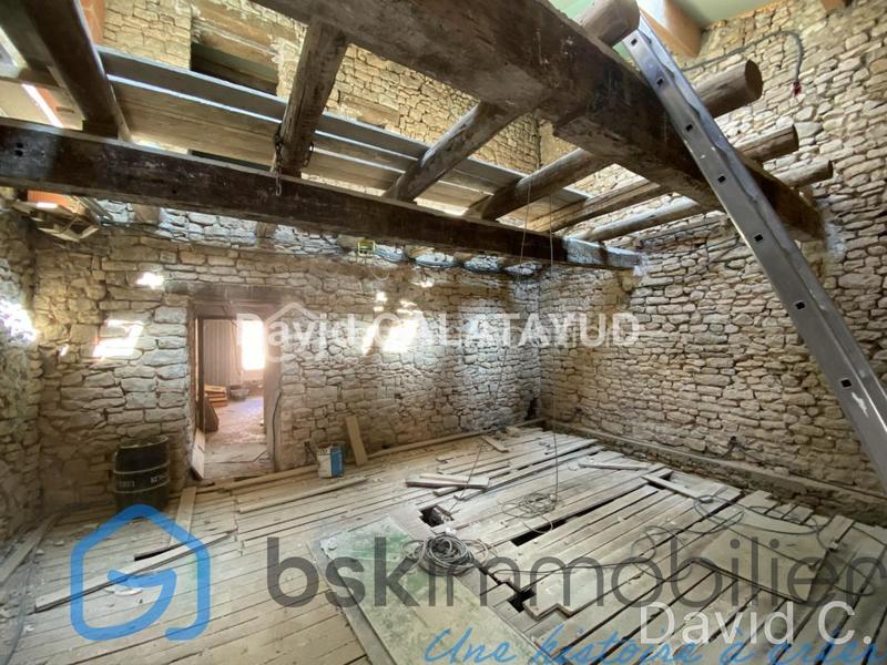 Maison de village - 205 m² - 7 pièces