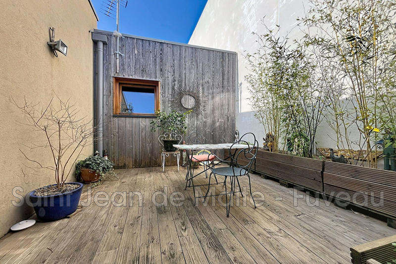 Maison - 106 m² - 5 pièces