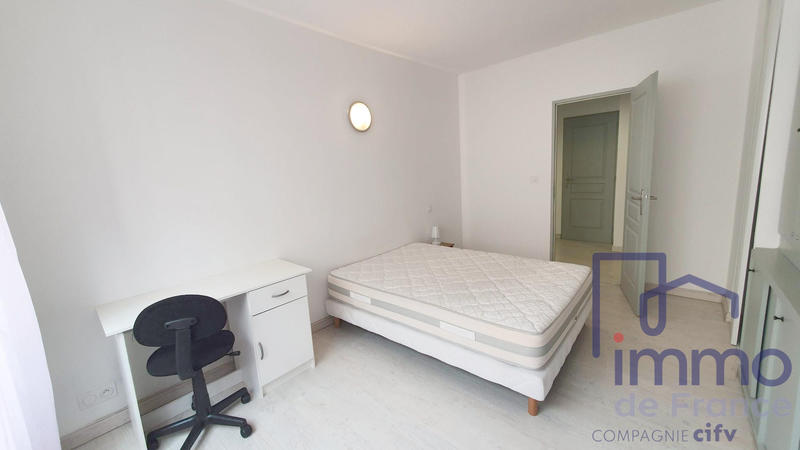 Appartement - 109 m² - 6 pièces