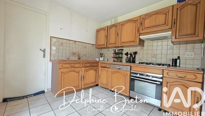 Maison - 104 m² - 6 pièces