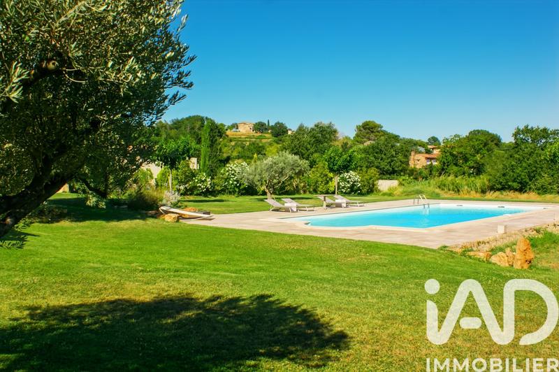 Maison - 490 m² - 14 pièces