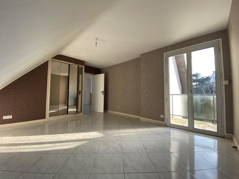 Maison ancienne - 142 m² - 4 pièces