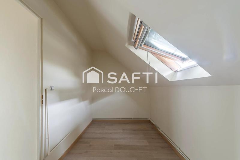 Maison - 90 m² - 5 pièces