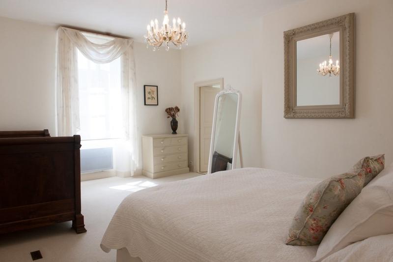 Maison - 200 m² - 5 pièces