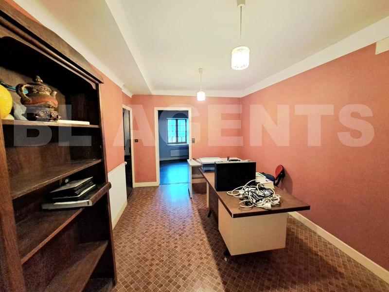 Maison ancienne - 162 m² - 8 pièces