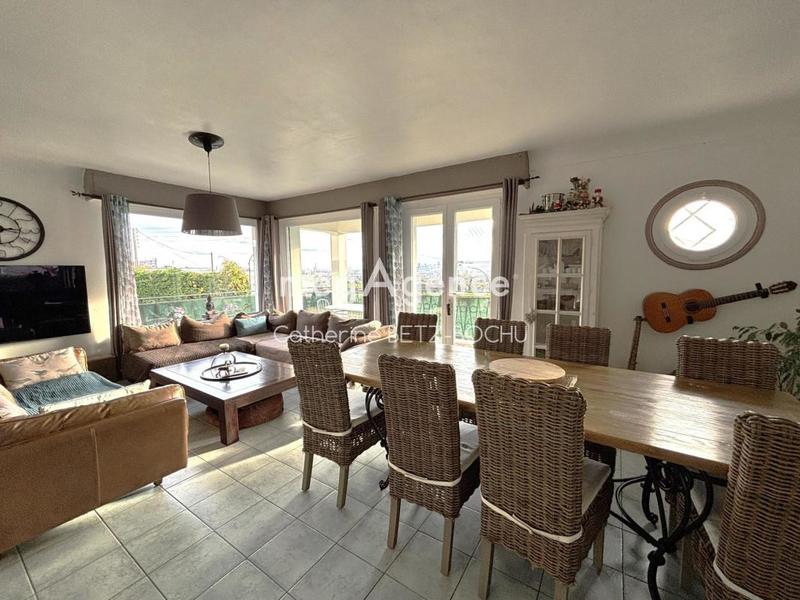 Maison - 122 m² - 5 pièces