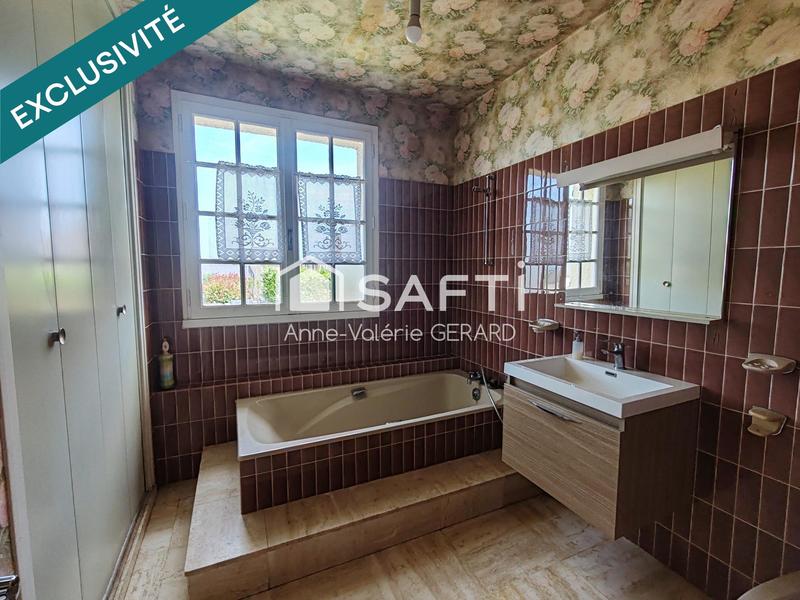 Maison - 216 m² - 10 pièces