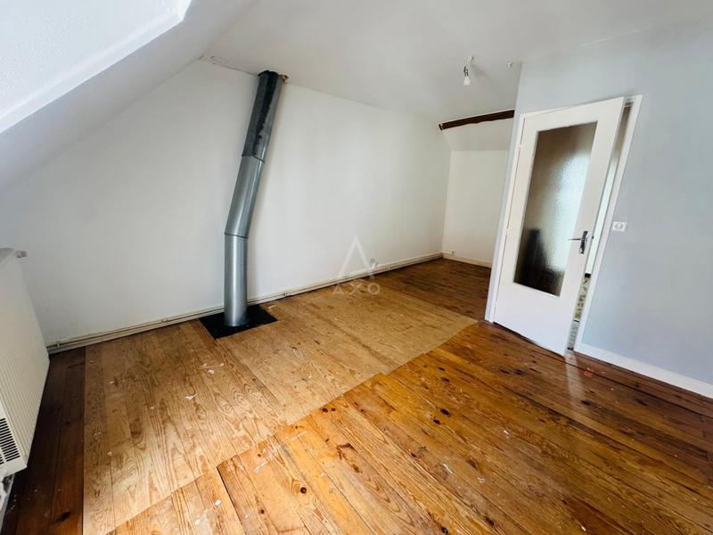 Maison - 143 m² - 7 pièces