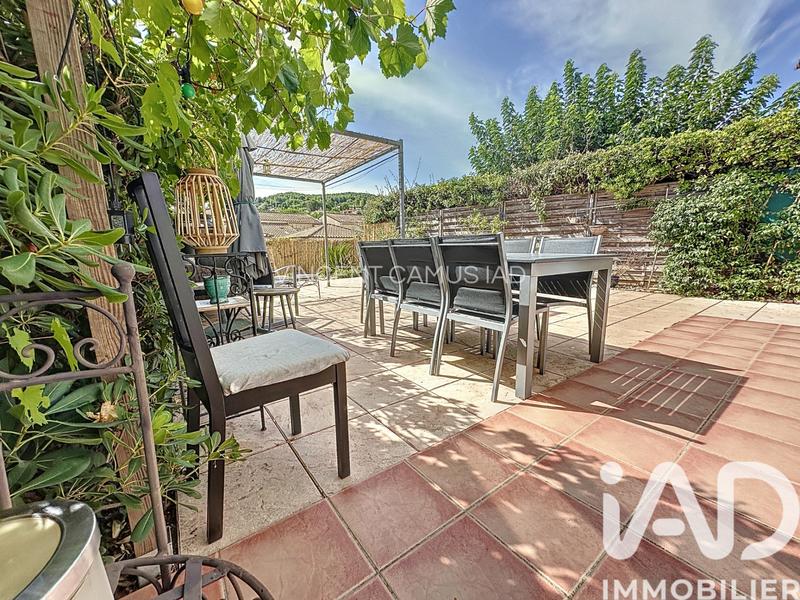 Maison - 98 m² - 4 pièces