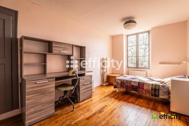 Maison - 153 m² - 6 pièces