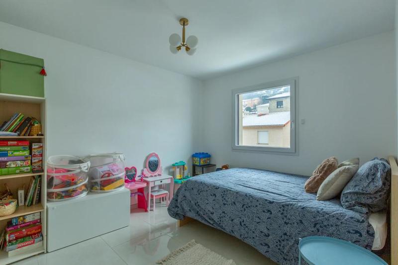 Maison - 142 m² - 6 pièces