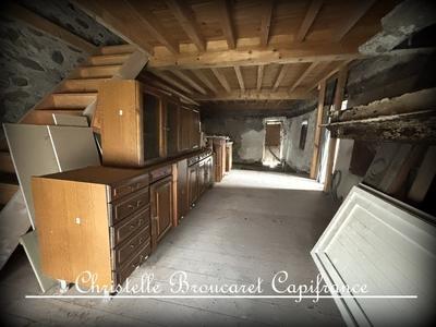 Maison - 90 m² - 3 pièces