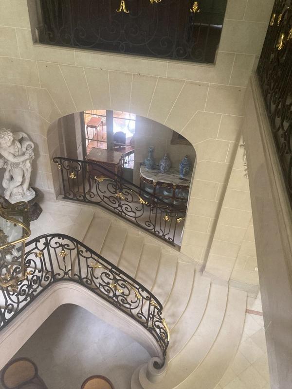 Manoir - 1 000 m² - 25 pièces