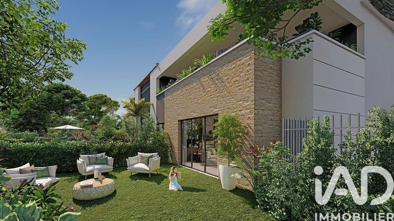 Appartement - 96 m² - 4 pièces