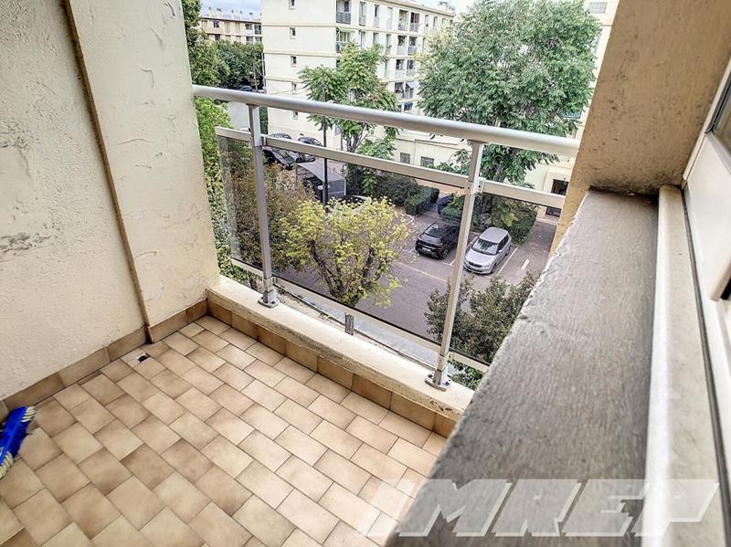 Appartement - 77 m² - 5 pièces