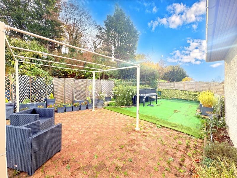 Maison - 179 m² - 4 pièces