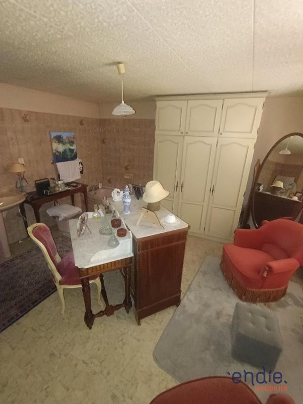 Maison - 180 m² - 7 pièces