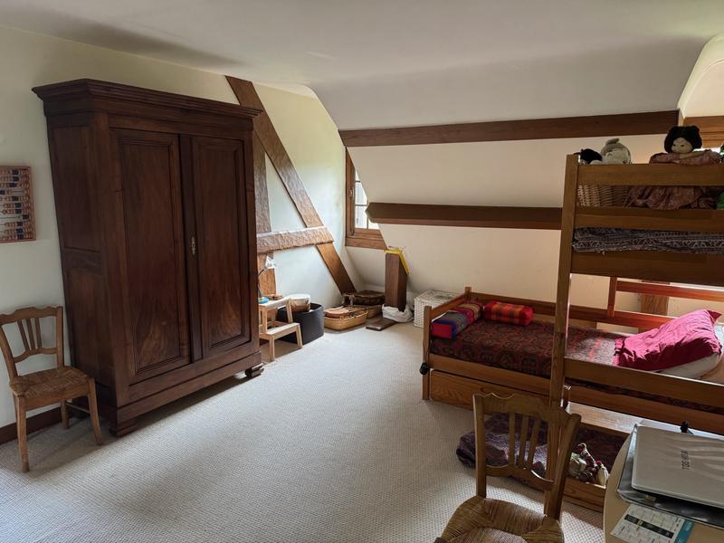 Maison - 144 m² - 5 pièces