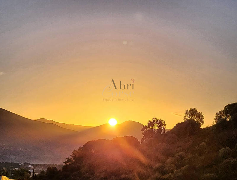 Propriété - 158 m² - 7 pièces