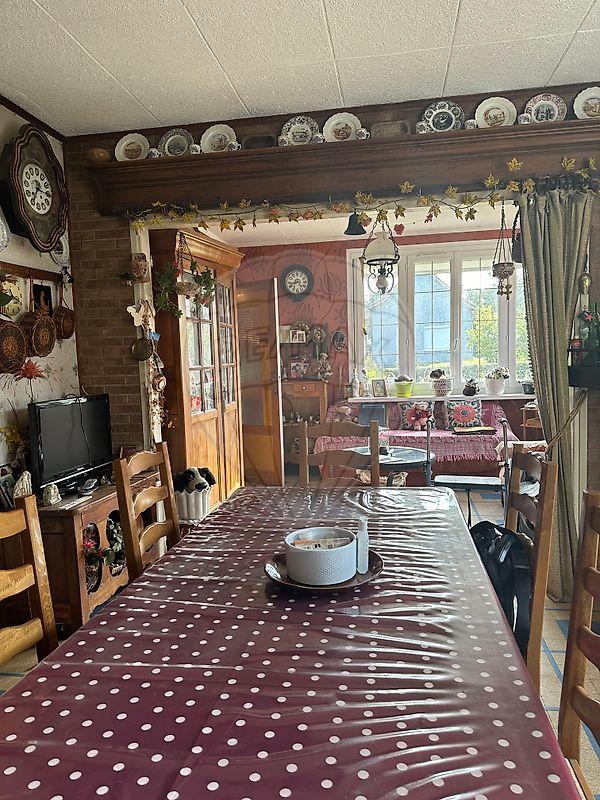 Maison - 144 m² - 6 pièces