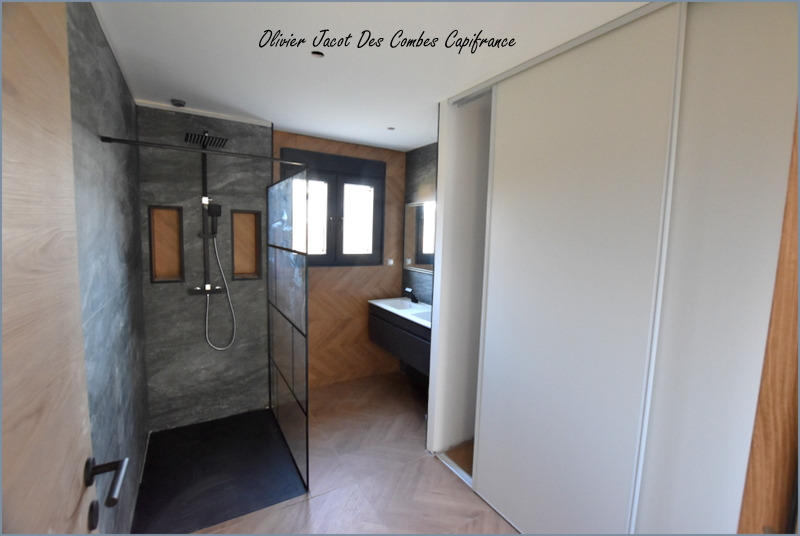 Maison - 150 m² - 4 pièces