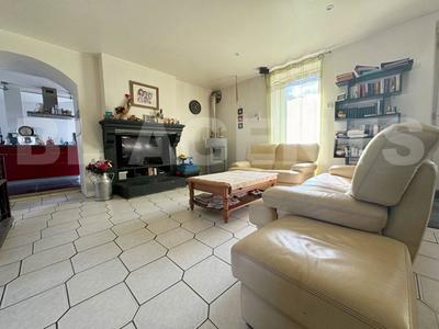 Maison - 172 m² - 7 pièces