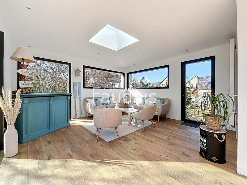 Maison - 162 m² - 7 pièces