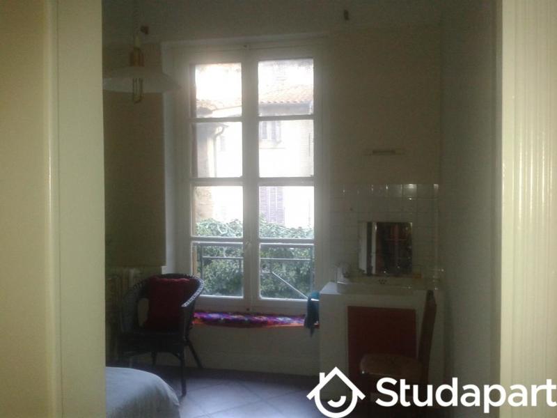 Chambre - 11 m² - 1 pièce