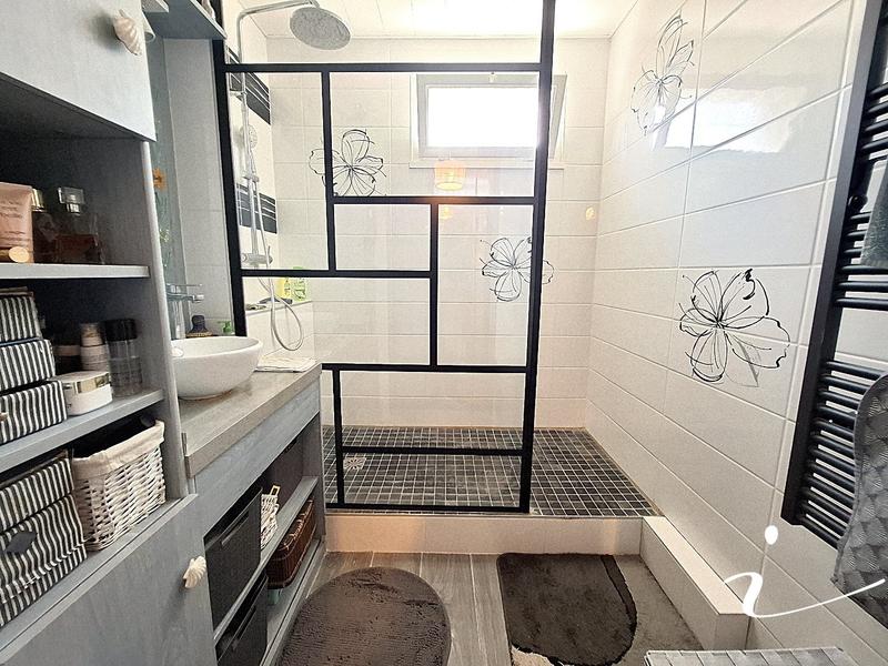 Maison - 111 m² - 5 pièces