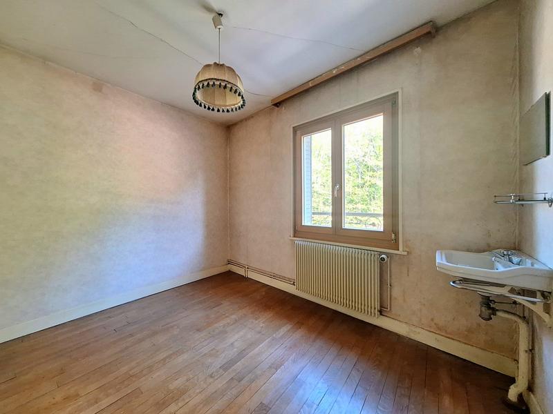 Maison - 110 m² - 6 pièces